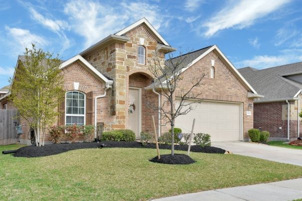 https://AlexPerez.NewConstructionHomesForYou.com